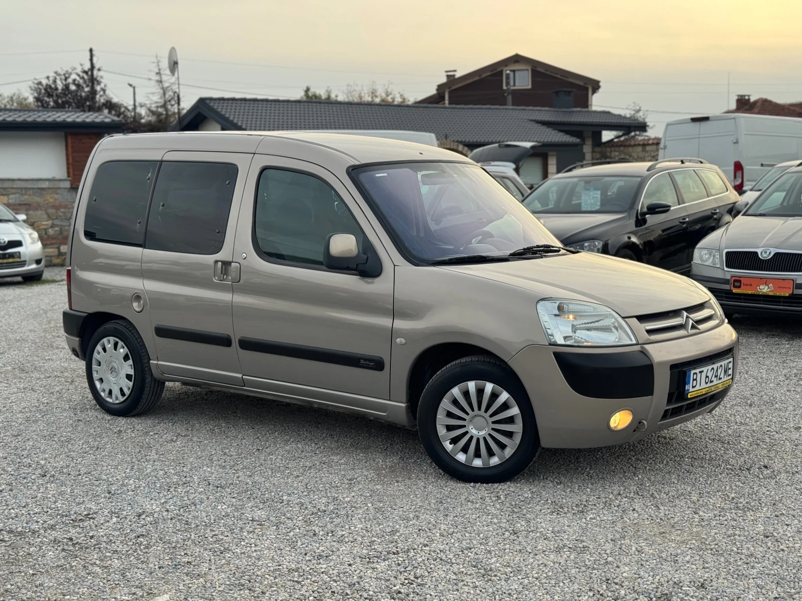 Citroen Berlingo 1.6i 109кс ГАЗ-БЕНЗИН КЛИМАТИК 4-врати - изображение 7 | Auto.bg Citroen Berlingo 1.6i 109кс ГАЗ-БЕНЗИН КЛИМАТИК 4-врати - изображение 7