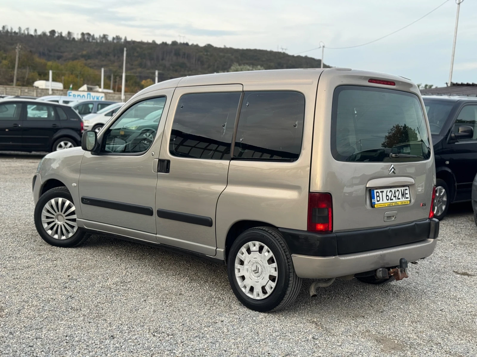 Citroen Berlingo 1.6i 109кс ГАЗ-БЕНЗИН КЛИМАТИК 4-врати - изображение 8 | Auto.bg Citroen Berlingo 1.6i 109кс ГАЗ-БЕНЗИН КЛИМАТИК 4-врати - изображение 8