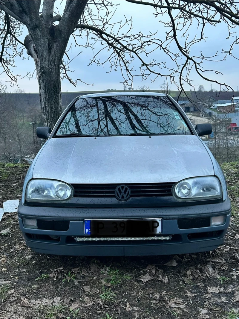 VW Golf 1.6 бензин/газ - 1100 € / 2151.41 лв. - 25607701 1 | Car24.bg VW Golf 1.6 бензин/газ - 1100 € / 2151.41 лв. - 25607701 1