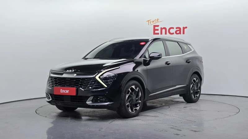 Kia Sportage 235/55 R19 tires & machined-edge wheels, projectio - 18900 € - 31658989 1 | Car24.bg Kia Sportage 235/55 R19 tires & machined-edge wheels, projectio - 18900 € - 31658989 1