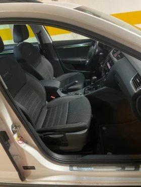 Skoda Octavia 2.0TDI 4x4 Automatic | Auto.bg — изображение 11 Skoda Octavia 2.0TDI 4x4 Automatic | Auto.bg — изображение 11