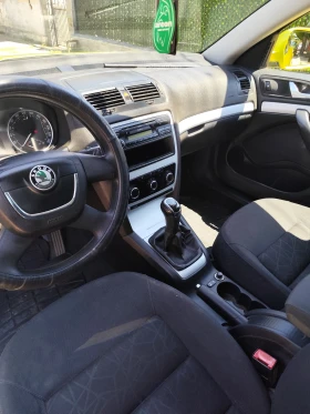 Skoda Octavia комби - 4200 € / 8214.49 лв. - 59590296 13 | Car24.bg Skoda Octavia комби - 4200 € / 8214.49 лв. - 59590296 13