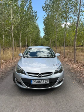 Opel Astra J 1.6 CDTI 136к.с., 2015 год. - Car24.bg Opel Astra J 1.6 CDTI 136к.с., 2015 год.