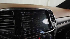 Jeep Cherokee 3.6 Summit | AIR| ОБДУХ| PANO| BROWN LEATHER | Auto.bg — изображение 15 Jeep Cherokee 3.6 Summit | AIR| ОБДУХ| PANO| BROWN LEATHER | Auto.bg — изображение 15