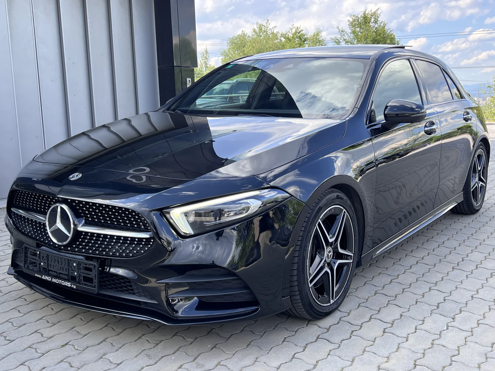 Mercedes-Benz A 250 4-Matic* AMG-Line* CarPlay* Keyless* Distronic | Auto.bg — изображение 1 Mercedes-Benz A 250 4-Matic* AMG-Line* CarPlay* Keyless* Distronic | Auto.bg — изображение 1