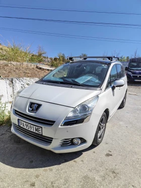 Снимка Peugeot 5008