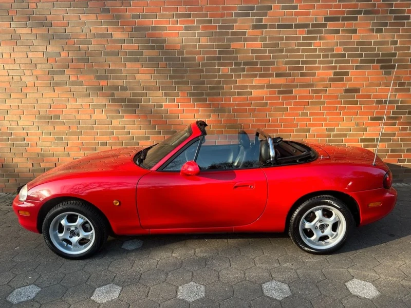 Mazda Mx-5 NB 1.6 16V - 7850 € / 15353.27 лв. - 90823834 1 | Car24.bg Mazda Mx-5 NB 1.6 16V - 7850 € / 15353.27 лв. - 90823834 1