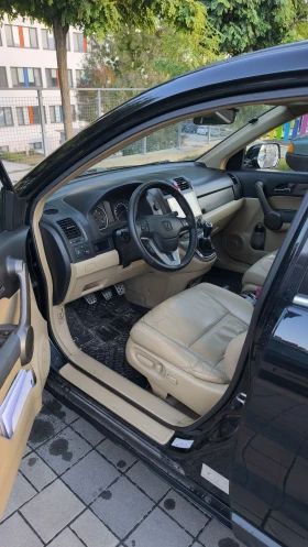 Honda Cr-v 2.0 бензин 150 коня - 16999 лв. / 8691.45 € - 56506221 12 | Car24.bg Honda Cr-v 2.0 бензин 150 коня - 16999 лв. / 8691.45 € - 56506221 12