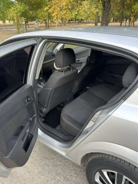 Opel Astra 1.4 | Auto.bg — изображение 10 Opel Astra 1.4 | Auto.bg — изображение 10
