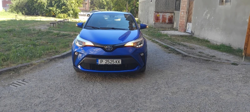 Toyota C-HR - 19000 € / 37160.77 лв. - 42574454 1 | Car24.bg Toyota C-HR - 19000 € / 37160.77 лв. - 42574454 1