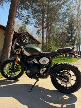 Triumph Scrambler 400