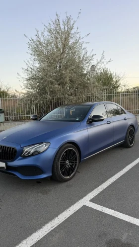 Mercedes-Benz E 220 4-Matic, AMG, Амбиент, Топ - 16500 € - 90458994 2 | Car24.bg Mercedes-Benz E 220 4-Matic, AMG, Амбиент, Топ - 16500 € - 90458994 2