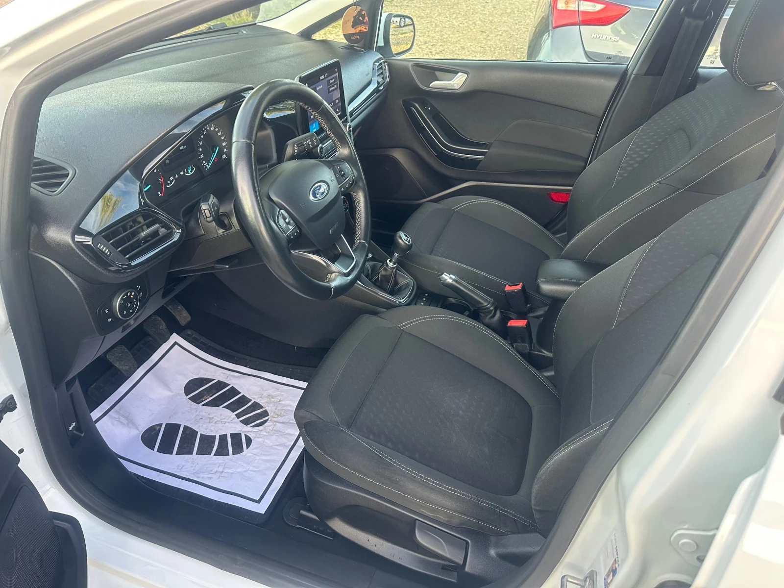 Ford Fiesta  - изображение 5 | Auto.bg Ford Fiesta  - изображение 5