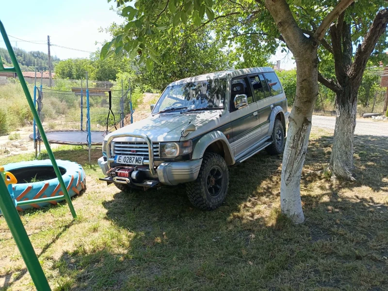 Mitsubishi Pajero 2.5 TD десен волан - 4200 € / 8214.49 лв. - 26824234 1 | Car24.bg Mitsubishi Pajero 2.5 TD десен волан - 4200 € / 8214.49 лв. - 26824234 1