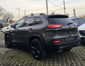 Jeep Cherokee 2.2 CRDI 4WD Night Eagle 200к.с. - 22300 лв. / 11401.81 € - 99926014 4 | Car24.bg Jeep Cherokee 2.2 CRDI 4WD Night Eagle 200к.с. - 22300 лв. / 11401.81 € - 99926014 4