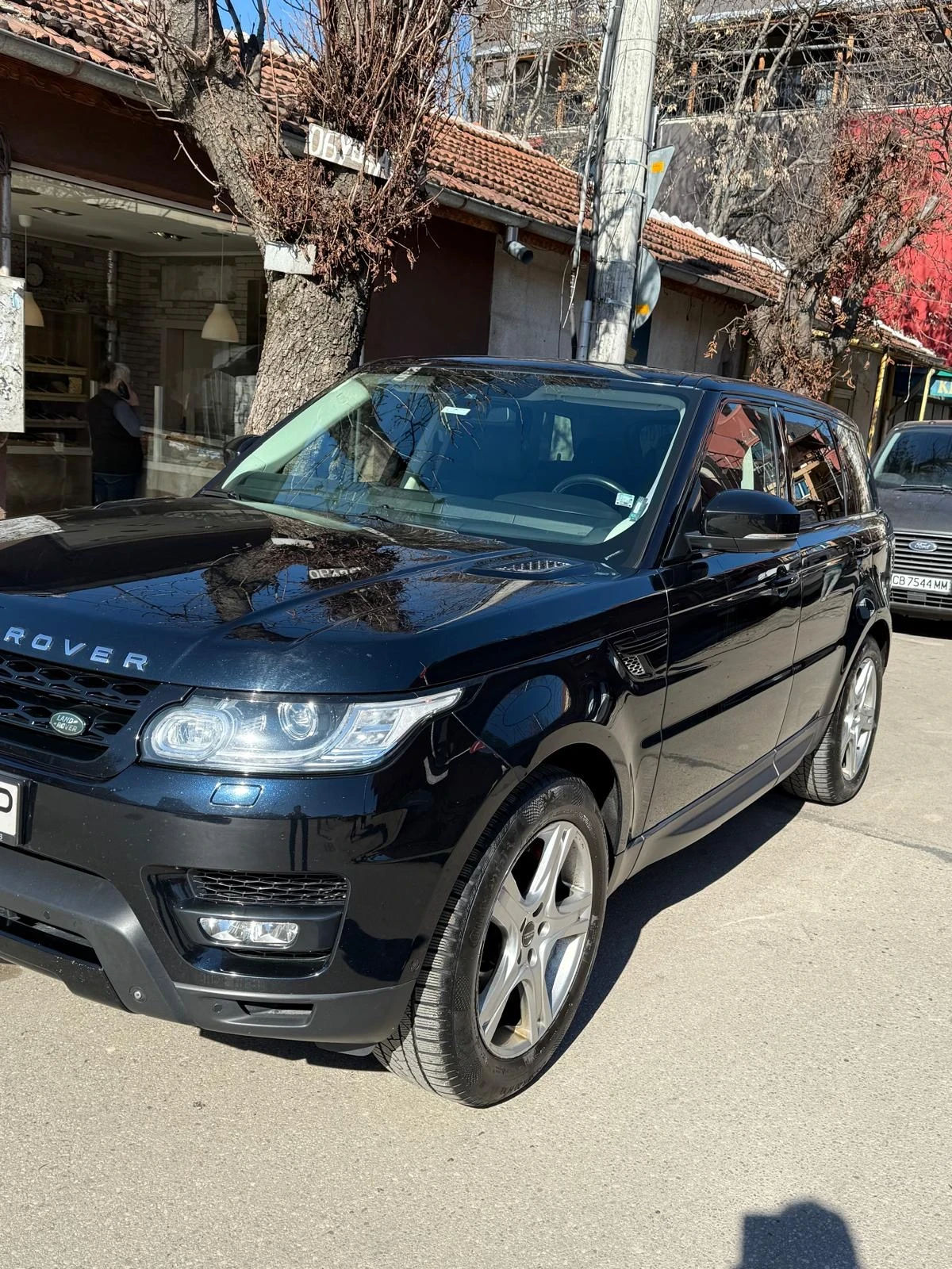 Land Rover Range Rover Sport Вакум-360 камера- печка- панорамен таван- keyless - изображение 3 | Auto.bg Land Rover Range Rover Sport Вакум-360 камера- печка- панорамен таван- keyless - изображение 3