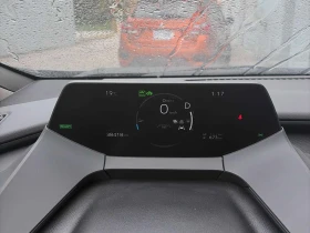 Toyota Prius * XSE Auto * CARFAX * ОПЦИЯ ЗА ФИНАНСИРАНЕ | Auto.bg — изображение 8 Toyota Prius * XSE Auto * CARFAX * ОПЦИЯ ЗА ФИНАНСИРАНЕ | Auto.bg — изображение 8