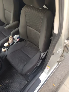 Toyota Corolla verso | Mobile.bg — малка снимка 13