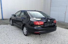 VW Jetta 1.6 TDI - 9900 лв. / 5061.79 € - 75880426 5 | Car24.bg VW Jetta 1.6 TDI - 9900 лв. / 5061.79 € - 75880426 5