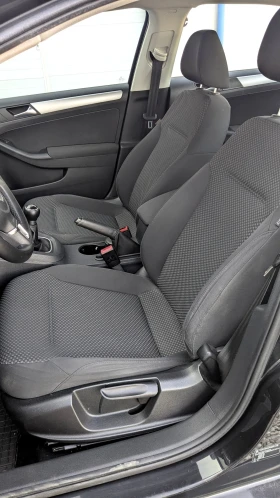 VW Jetta 1.6 TDI - 9900 лв. / 5061.79 € - 75880426 9 | Car24.bg VW Jetta 1.6 TDI - 9900 лв. / 5061.79 € - 75880426 9