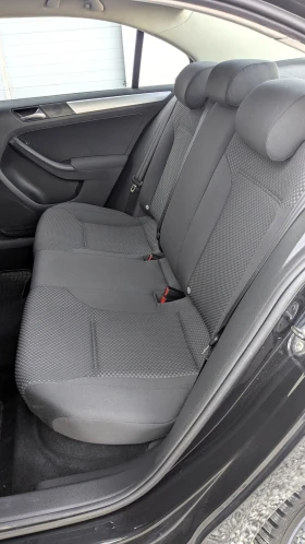 VW Jetta 1.6 TDI - 9900 лв. / 5061.79 € - 75880426 11 | Car24.bg VW Jetta 1.6 TDI - 9900 лв. / 5061.79 € - 75880426 11