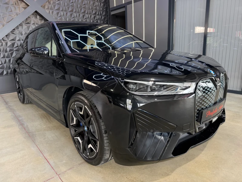 BMW iX 40 xDrive * HARMAN/KARDON* HEAD UP* M PACKET* 360 - 44500 € / 87034.43 лв. - 39082152 1 | Car24.bg BMW iX 40 xDrive * HARMAN/KARDON* HEAD UP* M PACKET* 360 - 44500 € / 87034.43 лв. - 39082152 1