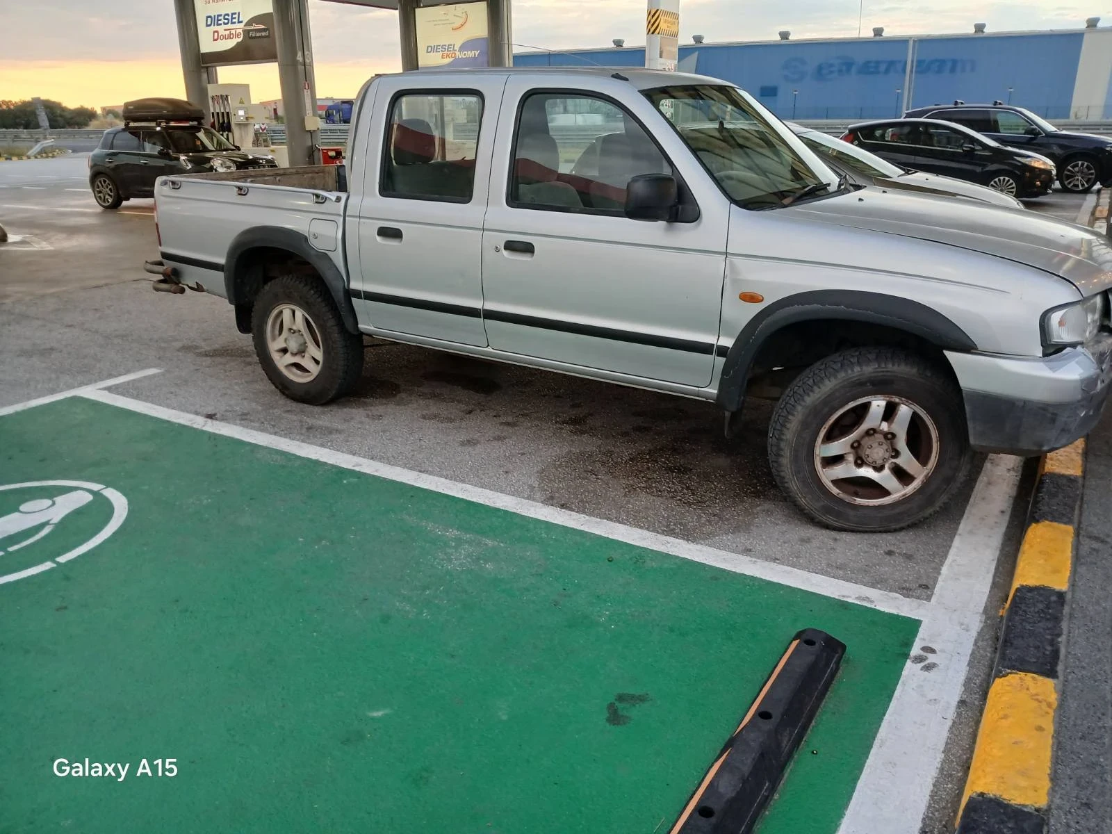 Mitsubishi L200 Пикап - изображение 5 | Auto.bg Mitsubishi L200 Пикап - изображение 5