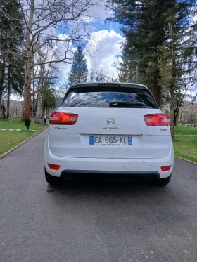 Citroen C4 Picasso FACE NAVI 2016г EVRO 6 - 4800 € / 9387.98 лв. - 41831534 12 | Car24.bg Citroen C4 Picasso FACE NAVI 2016г EVRO 6 - 4800 € / 9387.98 лв. - 41831534 12