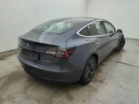Tesla Model 3 Long Range Dual Motor Leather LED Navi 86.1% SoH - 23695 € - 17270715 6 | Car24.bg Tesla Model 3 Long Range Dual Motor Leather LED Navi 86.1% SoH - 23695 € - 17270715 6
