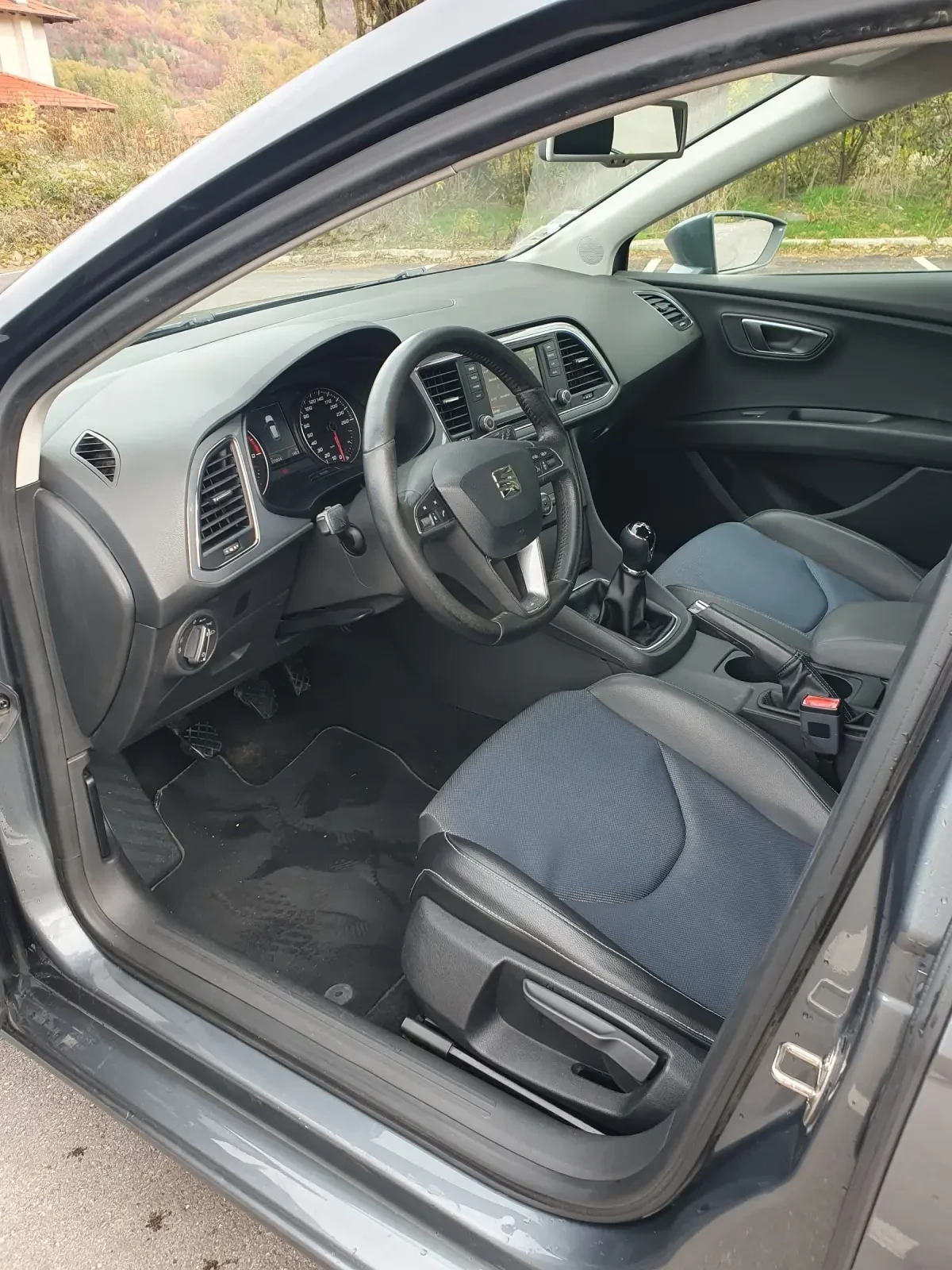 Seat Leon Seat Leon I-Tech FullLed - изображение 10 | Auto.bg Seat Leon Seat Leon I-Tech FullLed - изображение 10