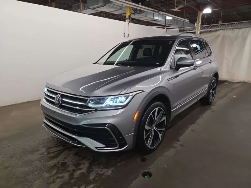 VW Tiguan * HIGHLINE R LINE * CARFAX * FENDER * ОБДУХВАНЕ * - 22300 € / 43615.01 лв. - 23678542 1 | Car24.bg VW Tiguan * HIGHLINE R LINE * CARFAX * FENDER * ОБДУХВАНЕ * - 22300 € / 43615.01 лв. - 23678542 1