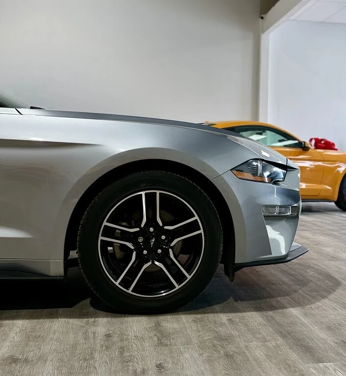 Ford Mustang EcoBoost Premium ОБДУХВАНЕ* KEYLESS* CAM* CARPLAY* - изображение 6 | Auto.bg Ford Mustang EcoBoost Premium ОБДУХВАНЕ* KEYLESS* CAM* CARPLAY* - изображение 6