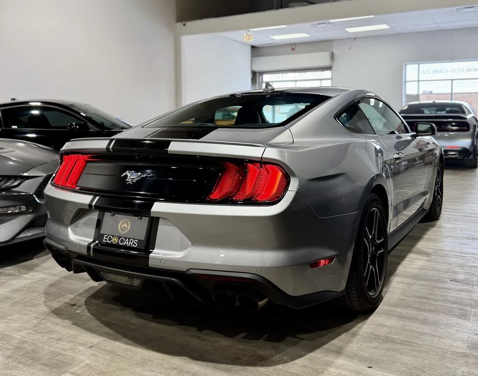 Ford Mustang EcoBoost Premium ОБДУХВАНЕ* KEYLESS* CAM* CARPLAY* - изображение 4 | Auto.bg Ford Mustang EcoBoost Premium ОБДУХВАНЕ* KEYLESS* CAM* CARPLAY* - изображение 4