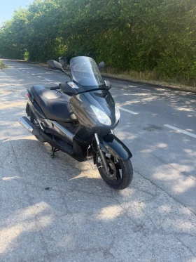 Yamaha X-max 250