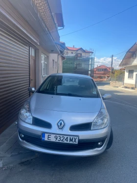 Снимка Renault Clio