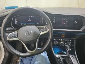 VW Jetta HIGHLINE| PANORAMA| ОБДУХВАНЕ| CARFAX - 23100 € / 45179.67 лв. - 41884715 11 | Car24.bg VW Jetta HIGHLINE| PANORAMA| ОБДУХВАНЕ| CARFAX - 23100 € / 45179.67 лв. - 41884715 11