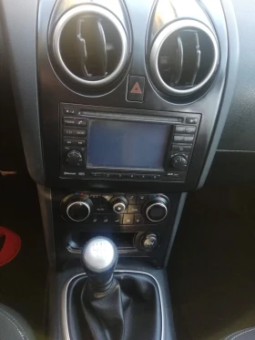 Nissan Qashqai 1, 6 diesel130к.с.УНИКАТ панорама камера - 5150 € - 27930492 10 | Car24.bg Nissan Qashqai 1, 6 diesel130к.с.УНИКАТ панорама камера - 5150 € - 27930492 10
