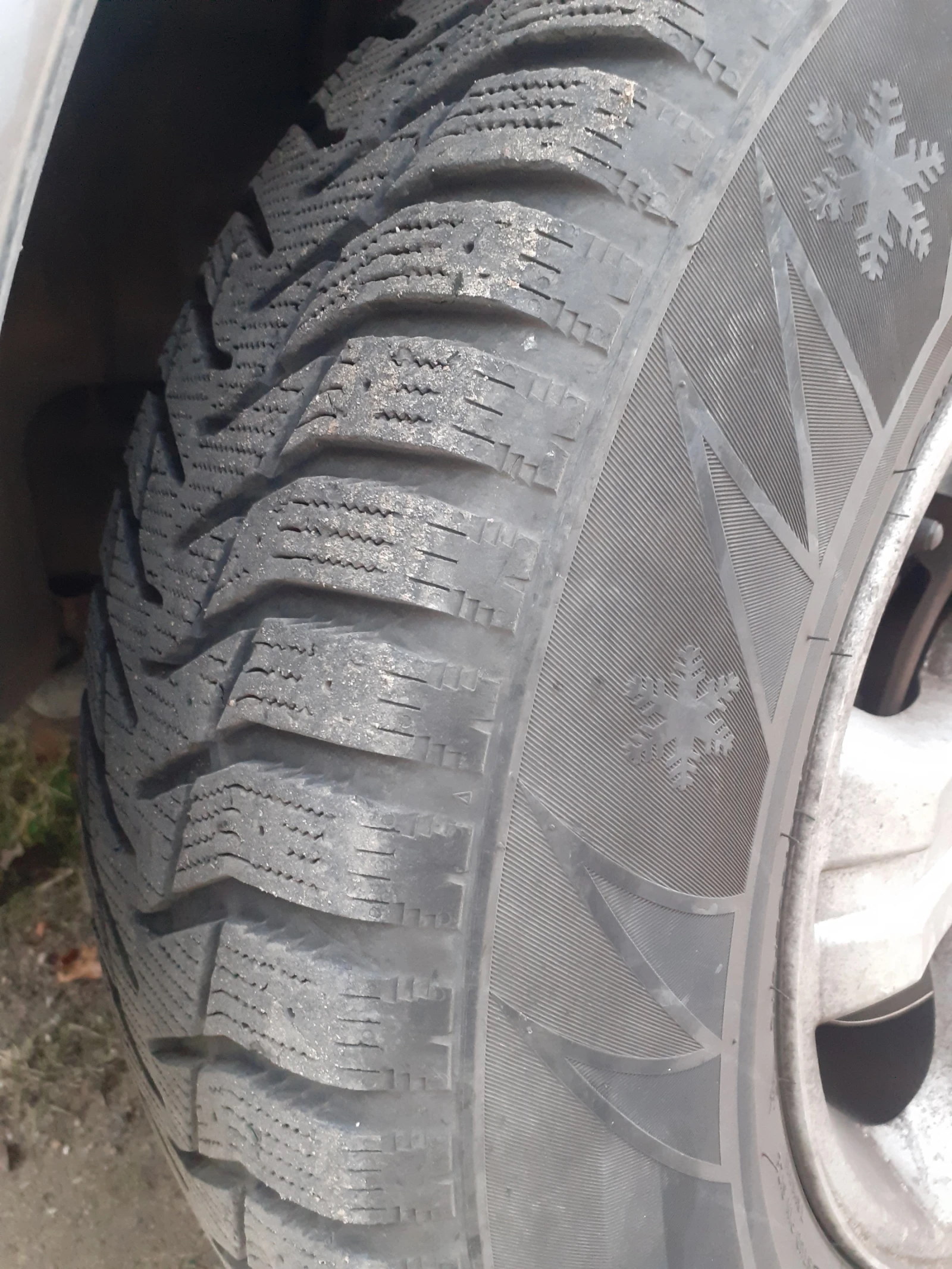 Kia Sorento 2.5 - изображение 8 | Auto.bg Kia Sorento 2.5 - изображение 8