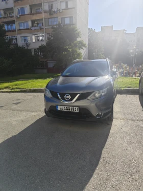 Nissan Qashqai Tekna 4x4 1.6dCi Panorama | Auto.bg — изображение 5 Nissan Qashqai Tekna 4x4 1.6dCi Panorama | Auto.bg — изображение 5