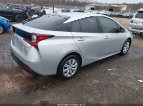 Toyota Prius 1.8l Le - 14500 € / 28359.53 лв. - 92739671 4 | Car24.bg Toyota Prius 1.8l Le - 14500 € / 28359.53 лв. - 92739671 4