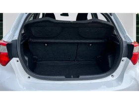 Toyota Yaris 1.5 HSD, Месечна вноска от 205 - 13990 € - 39598521 10 | Car24.bg Toyota Yaris 1.5 HSD, Месечна вноска от 205 - 13990 € - 39598521 10