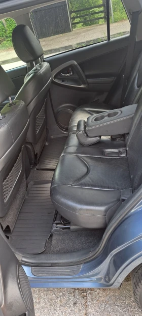 Toyota Rav4 undefined | Auto.bg — изображение 8 Toyota Rav4 undefined | Auto.bg — изображение 8