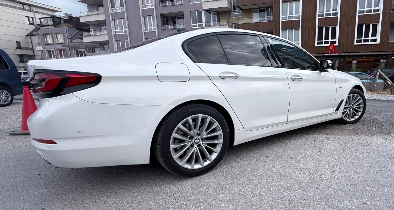 BMW 520  - изображение 4 | Auto.bg BMW 520  - изображение 4