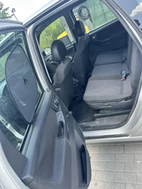 Opel Meriva - 2250 € / 4400.62 лв. - 40944208 11 | Car24.bg Opel Meriva - 2250 € / 4400.62 лв. - 40944208 11