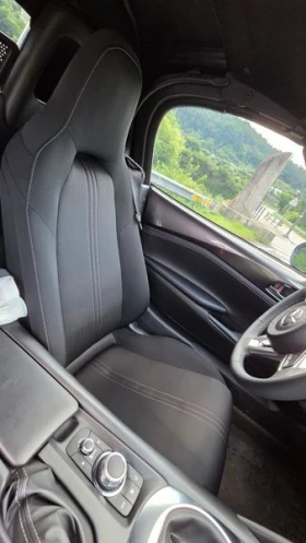 Mazda Mx-5 2.0 Manual КРАЙНА ЦЕНА: 39486 EUR !!!РЕАЛНА КРАЙНА | Auto.bg — изображение 4 Mazda Mx-5 2.0 Manual КРАЙНА ЦЕНА: 39486 EUR !!!РЕАЛНА КРАЙНА | Auto.bg — изображение 4
