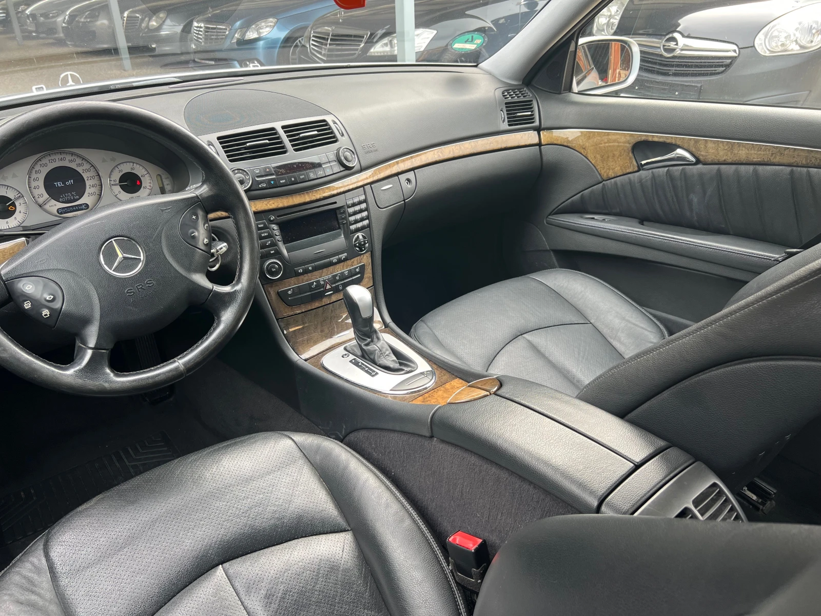 Mercedes-Benz E 320 Германия перфект - изображение 9 | Auto.bg Mercedes-Benz E 320 Германия перфект - изображение 9