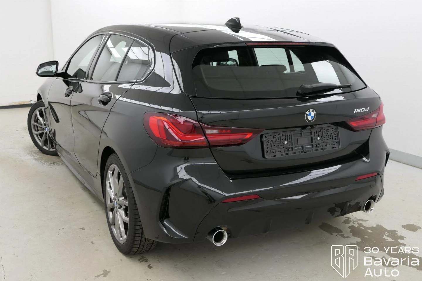 BMW 120 d Steptronic Modell M Sport - изображение 2 | Auto.bg BMW 120 d Steptronic Modell M Sport - изображение 2