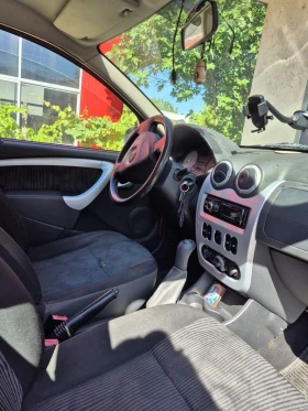 Dacia Sandero - 1500 € / 2933.74 лв. - 58954735 6 | Car24.bg Dacia Sandero - 1500 € / 2933.74 лв. - 58954735 6