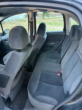 Citroen C3 - 1750 € - 22273011 8 | Car24.bg Citroen C3 - 1750 € - 22273011 8