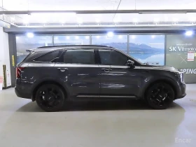 Kia Sorento 2.5T* 4X4* GRAVITY* ХЕДЪП* ОБДУХ* 360* КРАЙНА ЦЕНА | Auto.bg — изображение 5 Kia Sorento 2.5T* 4X4* GRAVITY* ХЕДЪП* ОБДУХ* 360* КРАЙНА ЦЕНА | Auto.bg — изображение 5